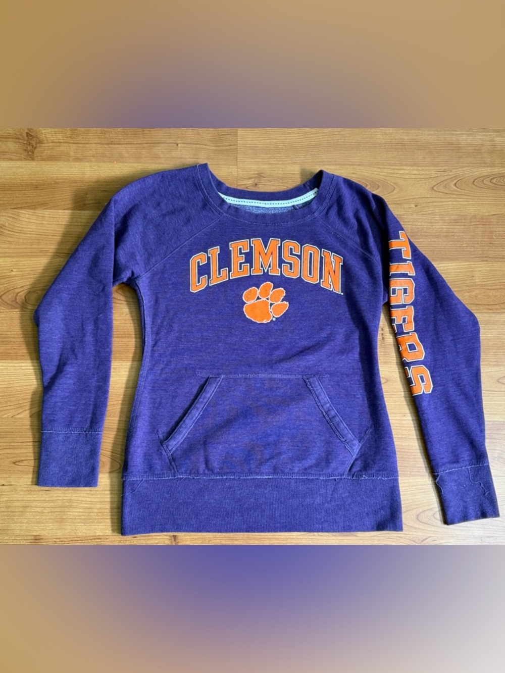 Clemson Crewneck Sweatshirt L Purple Vintage Style College Varsity Preppy Pastel